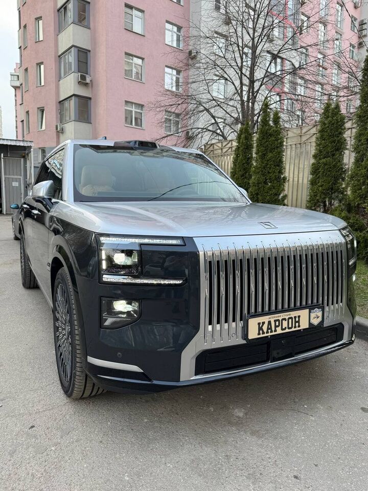 Aurus после оклейки защитной плёнкой